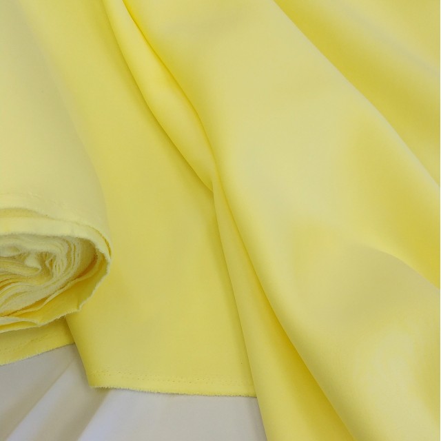 Плательный неопрен нежно желтый цвет купить в магазине тканей Аннатекс